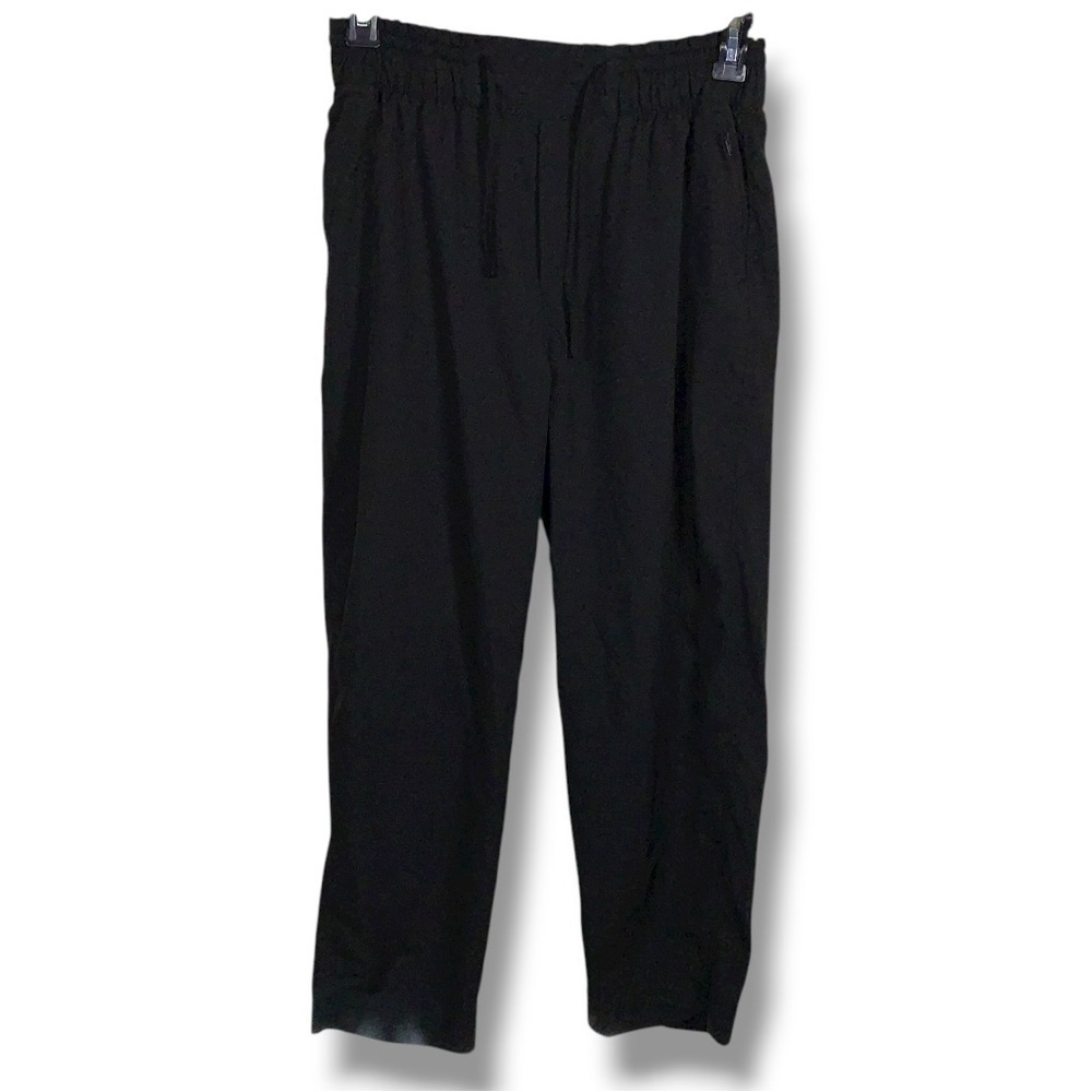 Medium Old Navy Black Track
Pants Elastic Waistband
Windbreaker Drawstring
